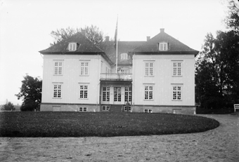 Eidsvollbygningen1880tal